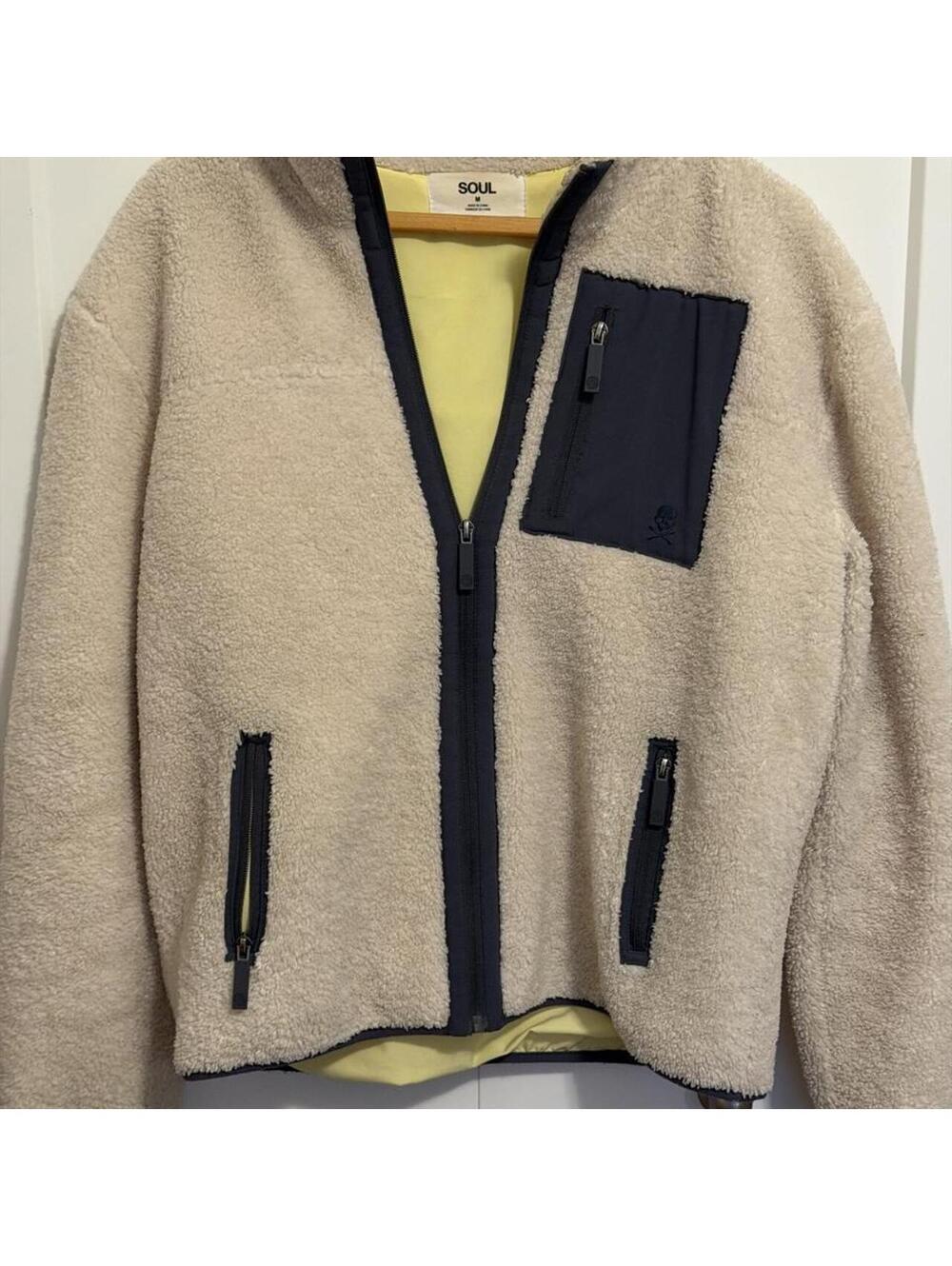 Urban Outfitters Women's Cream and Tan Jacket